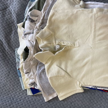 Jungen T-Shirts 104/110 13 Stück 
