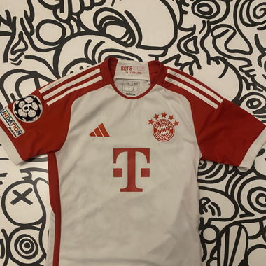 FC Bayern Trikot "Mia san Mia" Grösse XS