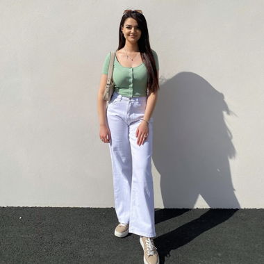 Weisse Jeans gerader Beinschnitt