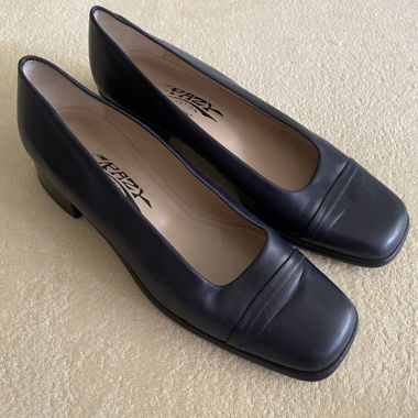 Schuhe schwarz