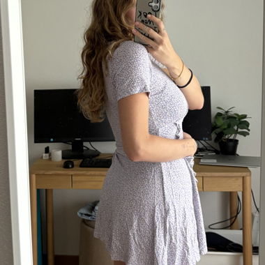 Summer dress, violet
