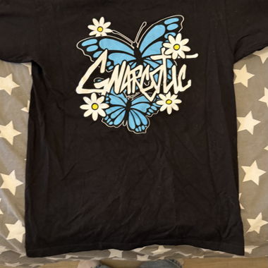 Schwarzes Graphic T-Shirt Ganrcotic