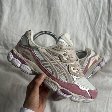 Asics Gel Nyc Basket femme rose beige