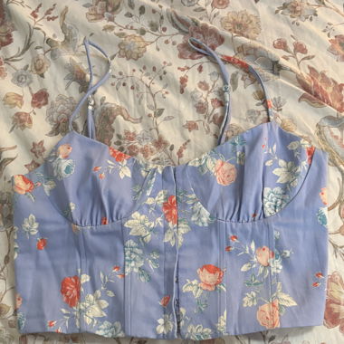 Top corto floreale Zara