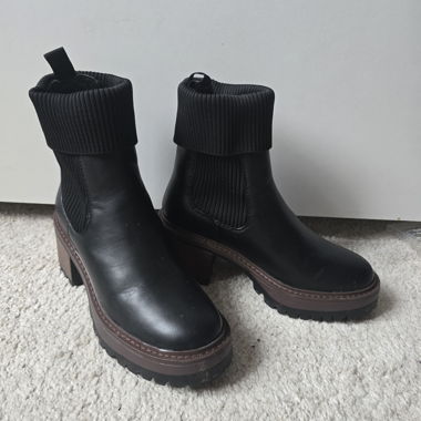 Winter boots