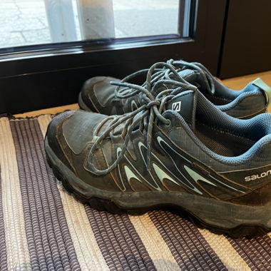 Trecking-Schuhe