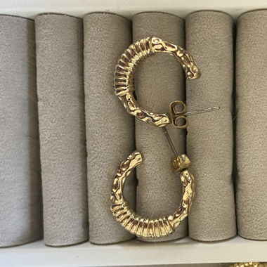 Baddie Gold earrings 