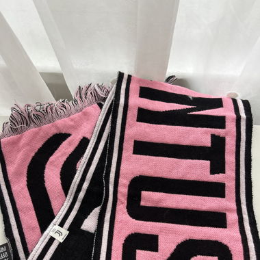 Écharpe Juventus rose/noir