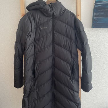 Cappotto imbottito Mammut nero