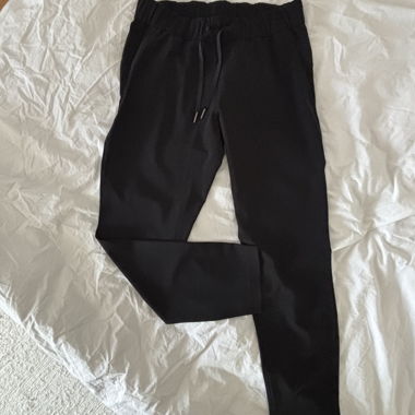 Pantaloni da allenamento Lululemon On the Fly Taglia 6
