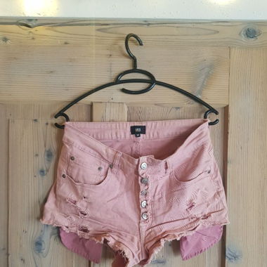 Hot Pants
