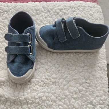 Chaussure fille taille 27