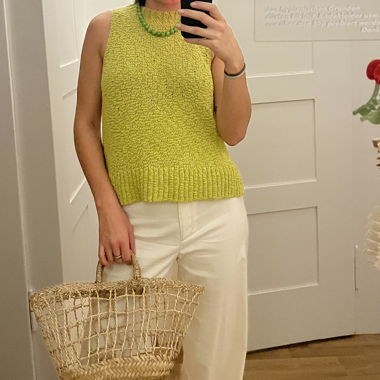 Top in maglia verde di Massimo Dutti