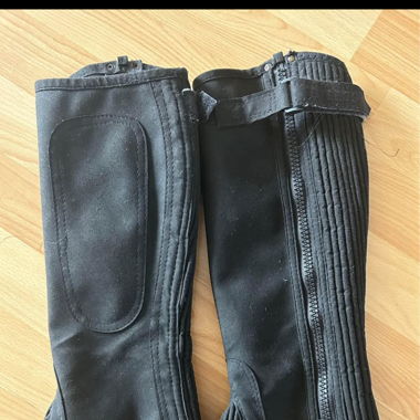 Chaps Gr.M