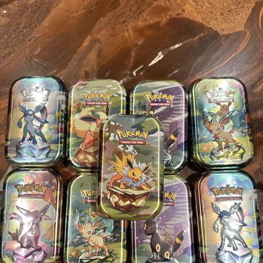 Pokemon Tin Prismatische Entwicklung