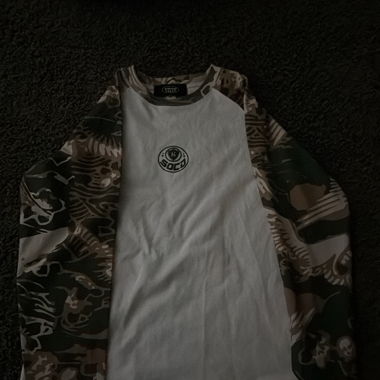 Longsleeve