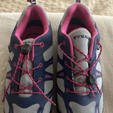 Wanderschuhe für Mädchen 