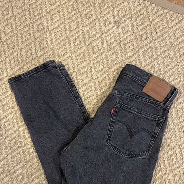 Grey wash levis jeans