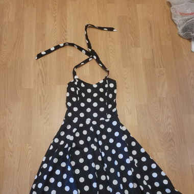 Kleid schwarz/weiss gepunkte Hearts&Rosest Gr. 40