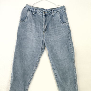 Jean en denim bleu clair