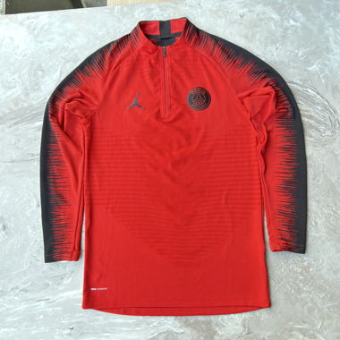 Oberteil Paris Saint-Germain, Trikot 