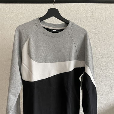 Nike Sweater