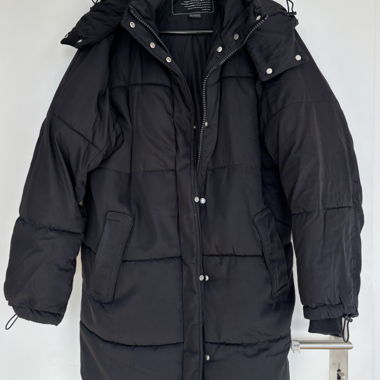 Parka imbottita nera Pull&Bear XS