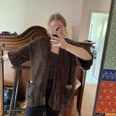 Brown Knit Cardigan with Pockets