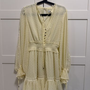 Butter-yellow Kleid
