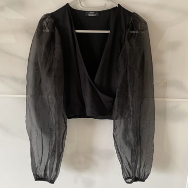 Top à manches transparentes