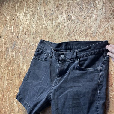 Kurze Jeans-Hose