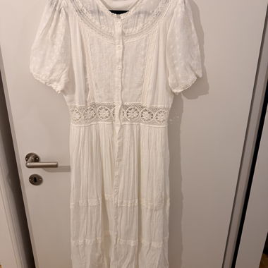 Abito midi in pizzo bianco