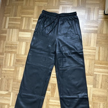 Kunstlederhose straight