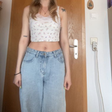 Tally Weijl Crop Top with flowers