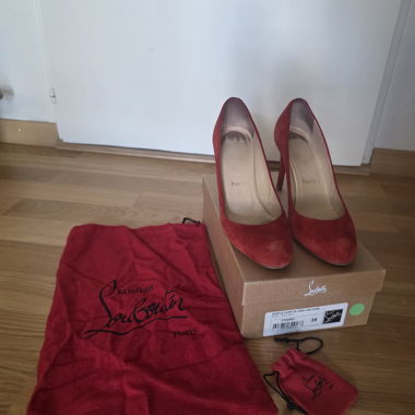 Escarpins rouges Louboutin