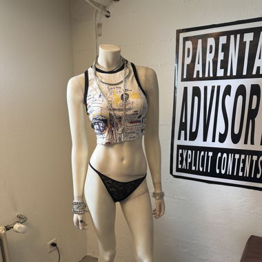 Graphic Crop Top