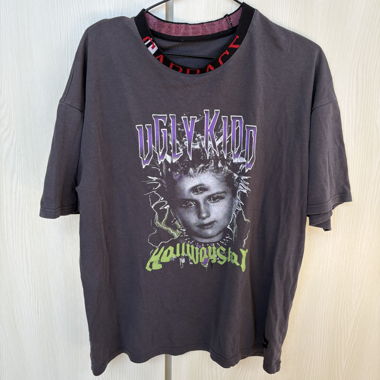 T-shirt graphique Skoot Apparel Ugly Kid Joe
