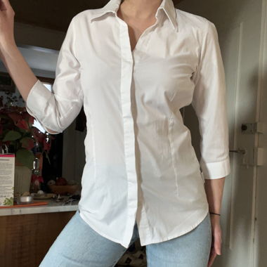 Blouse féminine blanche