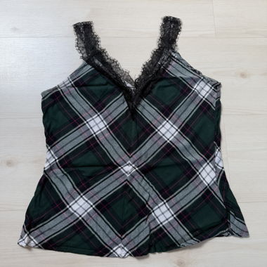 Top / Size XS