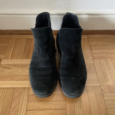 Black suede ankle boots Legero