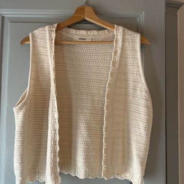 Sleeveless Vest