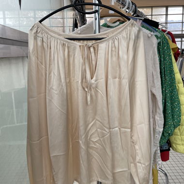 Blouse shift