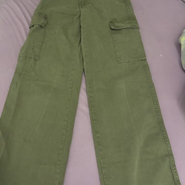 Pantaloni cargo