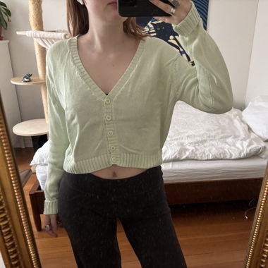 brandy melville cropped cardigan