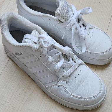 Sneakers bianche Adidas, taglia 38