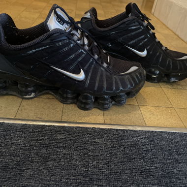 Sneaker Nike Shox