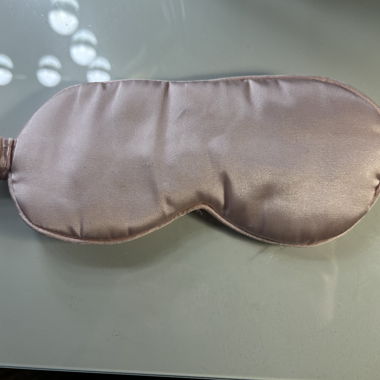 Seidige Schlafmaske