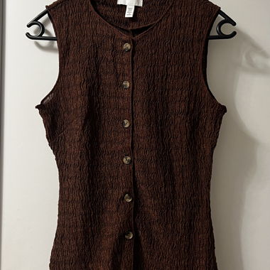 Haut marron froncé