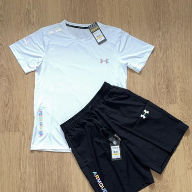 ensemble under armour fluorescent M