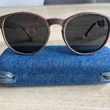 Sonnenbrille